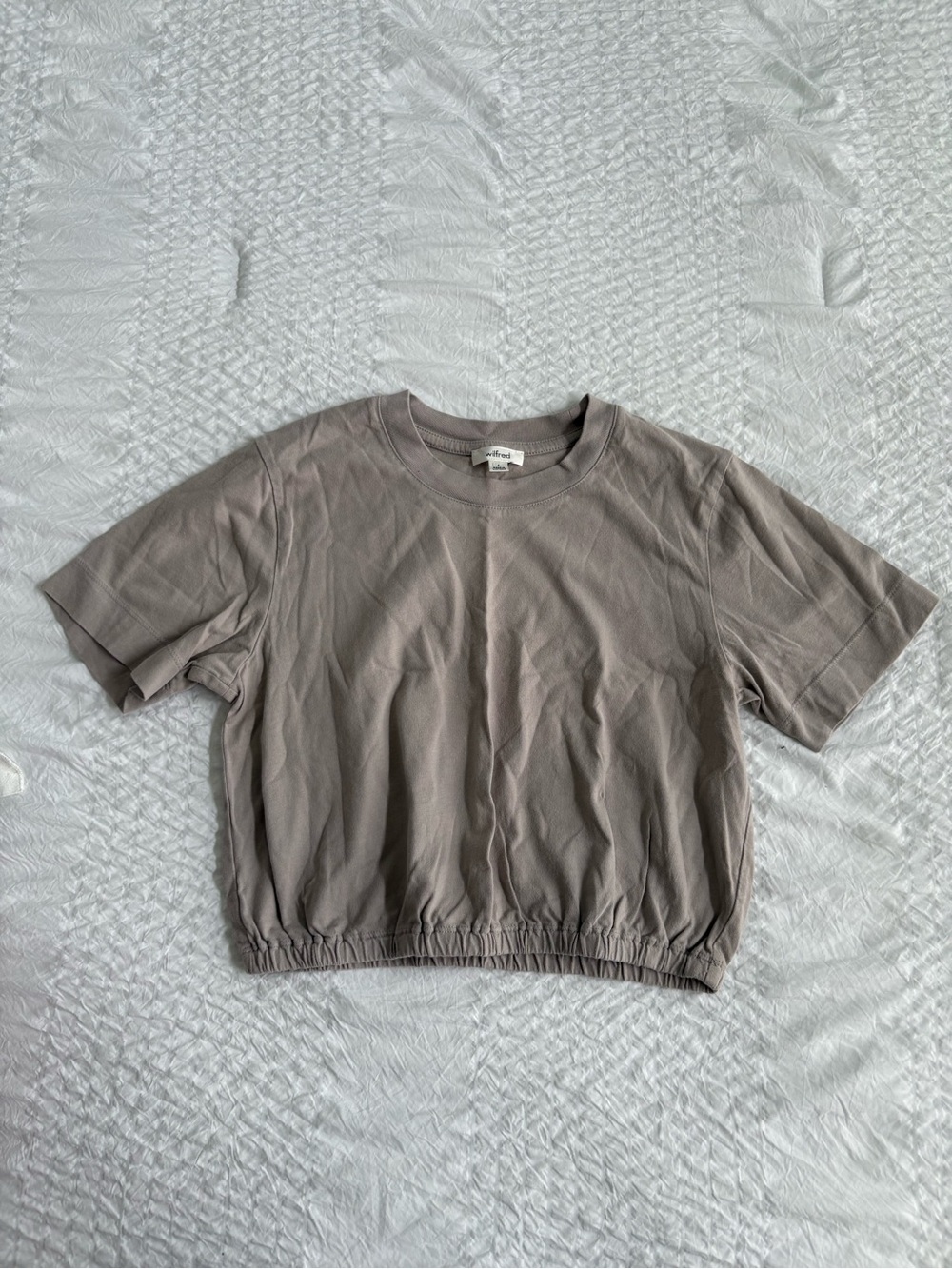 Aritzia/Wilfred Cropped Elastic Hem Shirt Size S